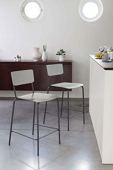 Барный стул College 44.84