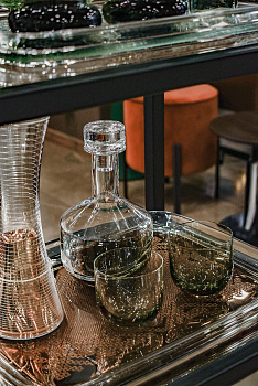 Графин Tank TKWD01B