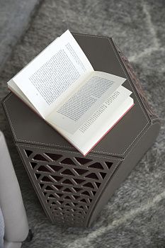 Кофейный столик ассиметричный Hudson