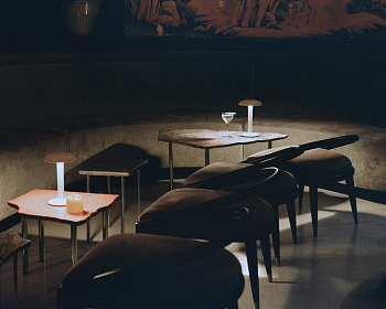 Настольный светильник Gustave Residential Lacquered Green