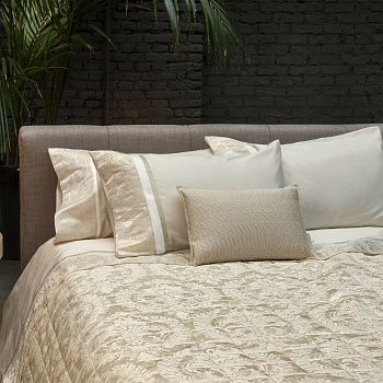 Постельное бельё Adelaide ADACOCO200X220RD 61 270х290 см.