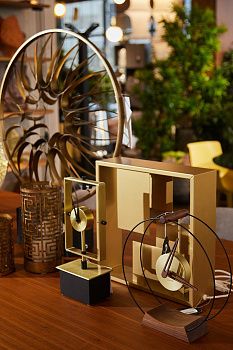 Часы настольные 06105