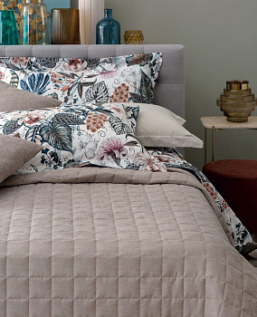 Покрывало Maximilian 10103060613 270х270 см.