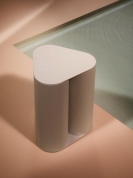 Столик журнальный Tres