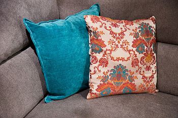 Подушка NCU 10015, 43х43 см