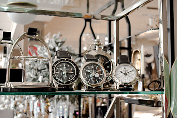 Eichholtz Настольные часы Marine Master 106401