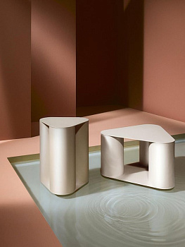 Столик журнальный Tres