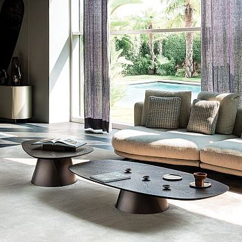 Журнальный стол Adrian Wood