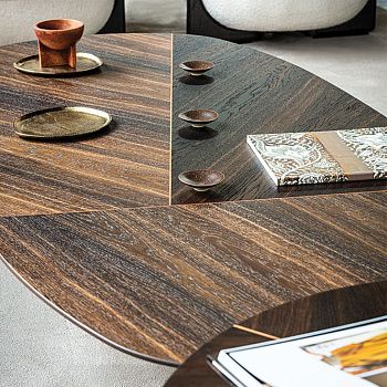 Журнальный стол Adrian Wood