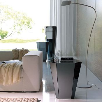 Журнальный стол Otto