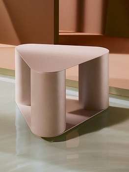 Столик журнальный Tres