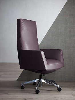 Стул Chancellor 720x760x1180