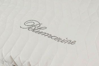 Покрывало Iris 10103067101 270х270 см.