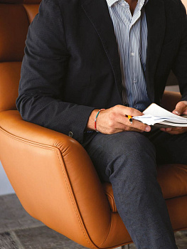 Кресло поворотное Jacob