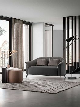 Диван двухместный Caroline Loveseat