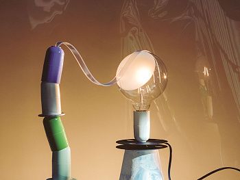 Настольный светильник Lampadina White